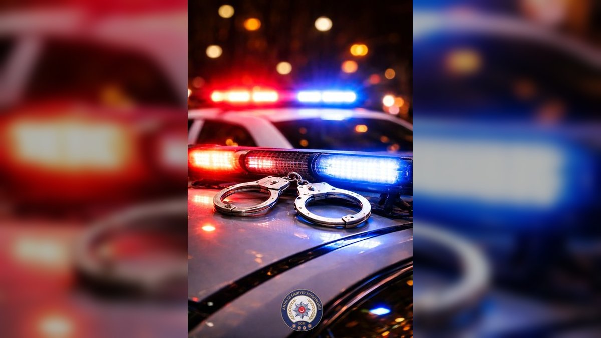 Antalya'da Milyonluk Dolandırıcılık: 2 Şüpheli Tutuklandı