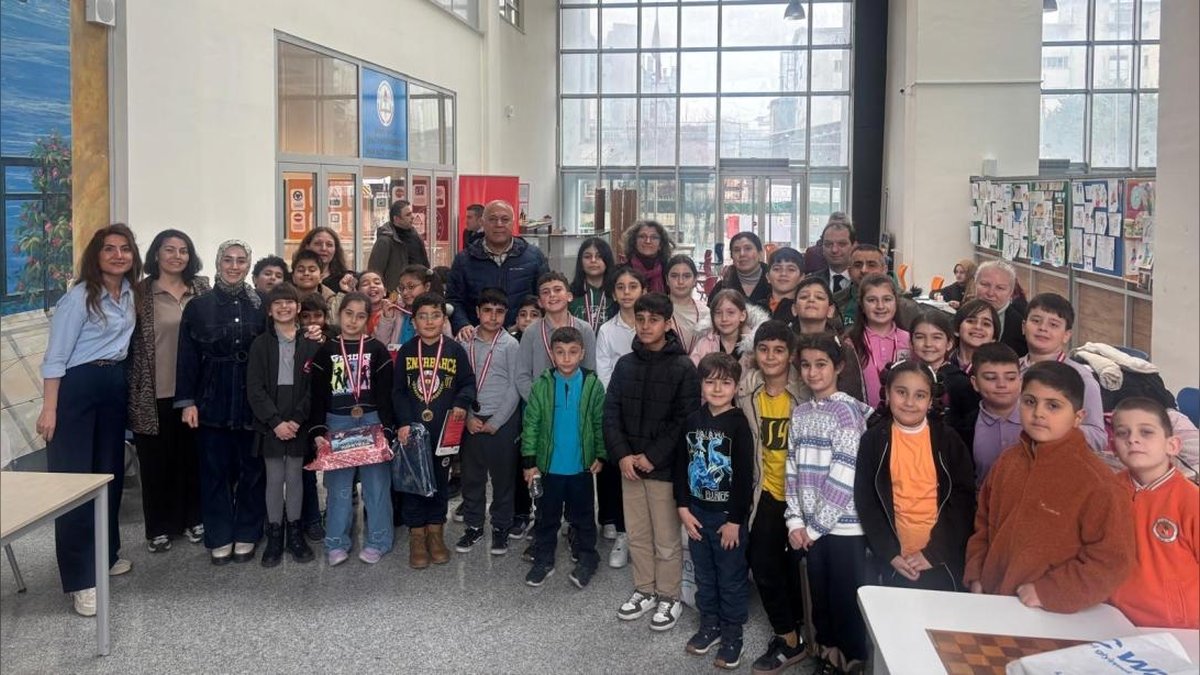 Avcılar'da İlkokullar Arası Akıl ve Zeka Oyunları Turnuvası Tamamlandı