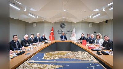 Bakan Ersoy: Turizmde Sürdürülebilir Büyüme ve Küresel Dayanıklılık İçin Adımlar Atılıyor