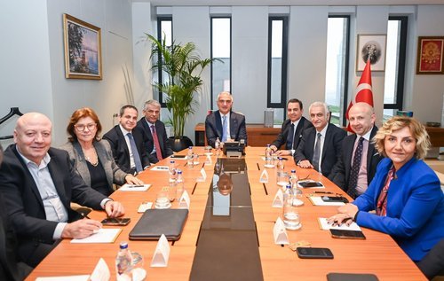 Bakan Ersoy: Turizmde Sürdürülebilir Büyüme ve Küresel Dayanıklılık İçin Adımlar Atılıyor - Görsel 2