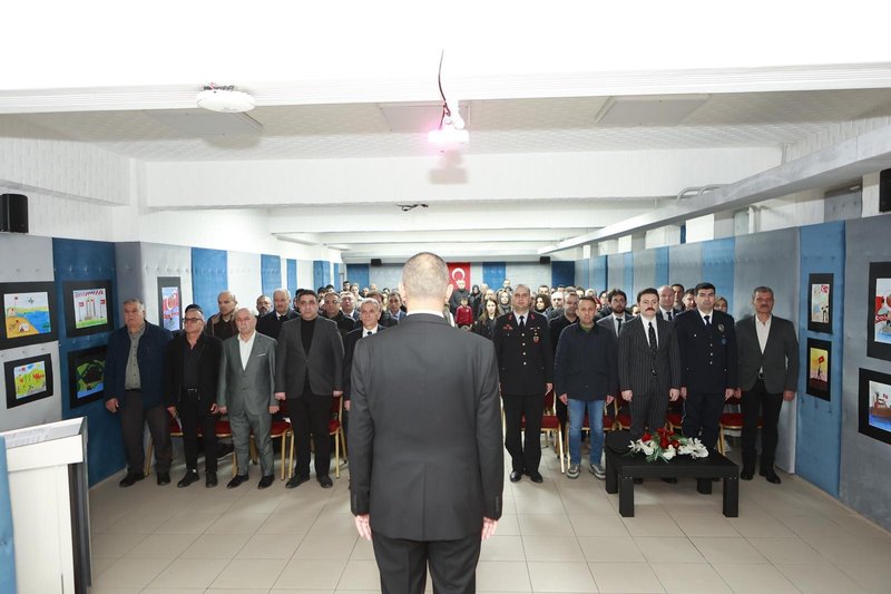 Bigadiç Kaymakamı ve Belediye Başkanı Atatürk İlköğretim Okulu'nda İstiklal Marşı'nın Kabulü Programına Katıldı - Görsel 3