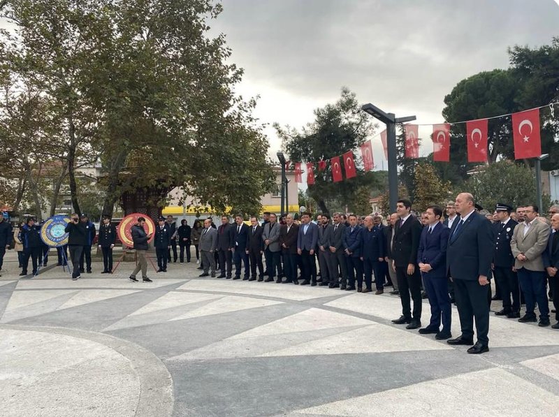 Bigadiç Kaymakamlığı, Atatürk'ü Anma Töreni Düzenledi - Görsel 4