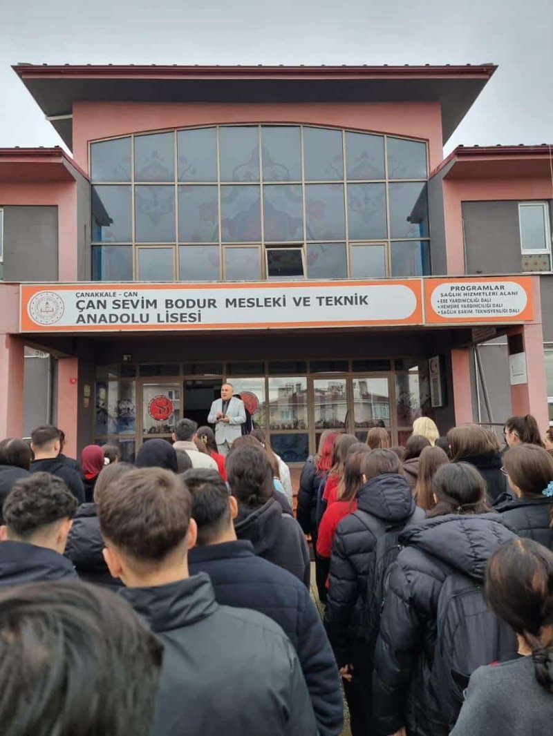 Çan İlçe Milli Eğitim Müdürü Turhan Çokgezer, Yeni Haftaya Okul Ziyaretiyle Başladı - Görsel 4