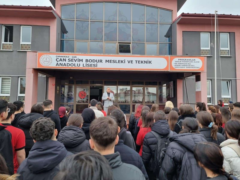 Çan İlçe Milli Eğitim Müdürü Turhan Çokgezer, Yeni Haftaya Okul Ziyaretiyle Başladı - Görsel 5