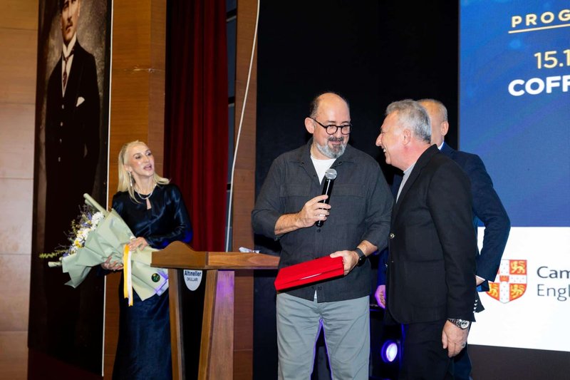 Çukurova'da Yapay Zeka Çağında Öğretmenin Rolü Masaya Yatırıldı - Görsel 3