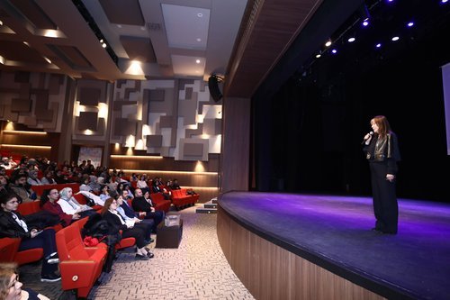 Gaziantep Üniversitesi'nde Otizm Farkındalığı Söyleşisi Düzenlendi - Görsel 4