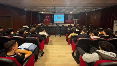 Gaziemir'de TÜBİTAK Bilim Söyleşisi: Beslenme ve Sağlık Konuşuldu