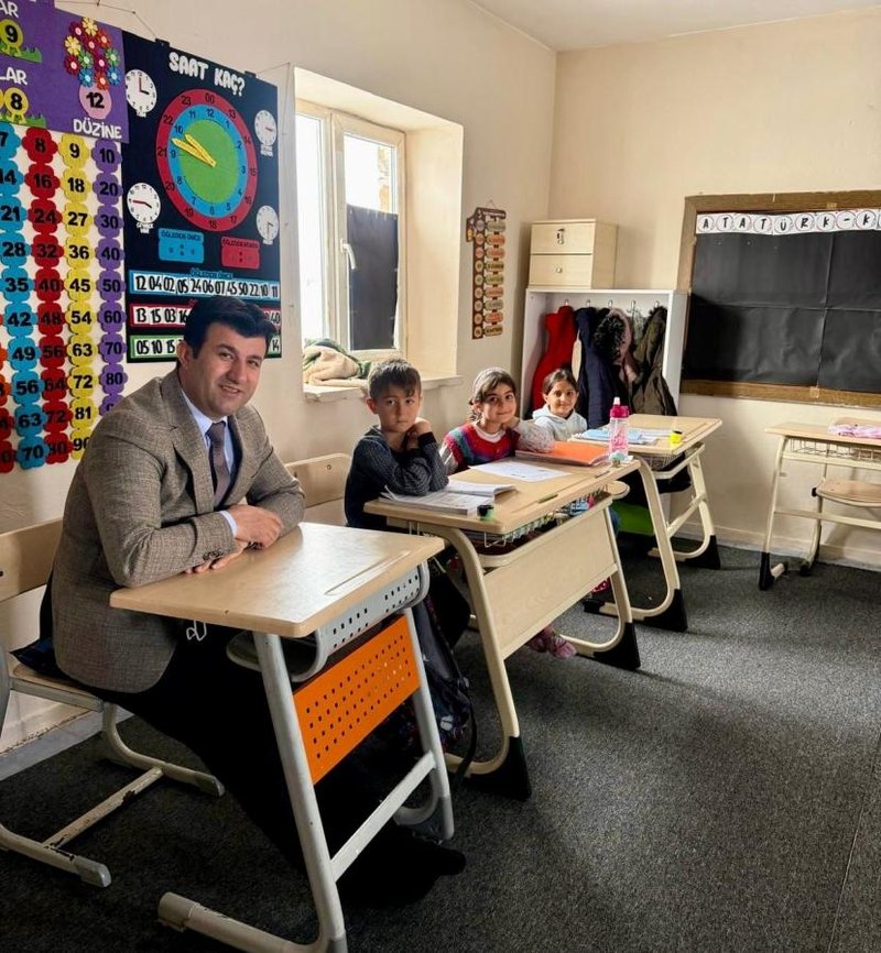 Hınıs İlçe Milli Eğitim Müdürü Yakup Abak Mollacelil İlkokulu'nu Ziyaret Etti - Görsel 5