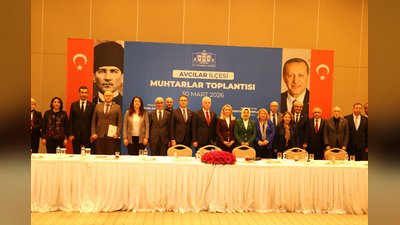 İstanbul Valisi Davut Gül, Avcılar'da Muhtarlarla Buluştu