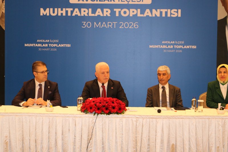 İstanbul Valisi Davut Gül, Avcılar'da Muhtarlarla Buluştu - Görsel 3