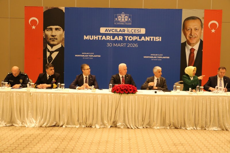 İstanbul Valisi Davut Gül, Avcılar'da Muhtarlarla Buluştu - Görsel 4