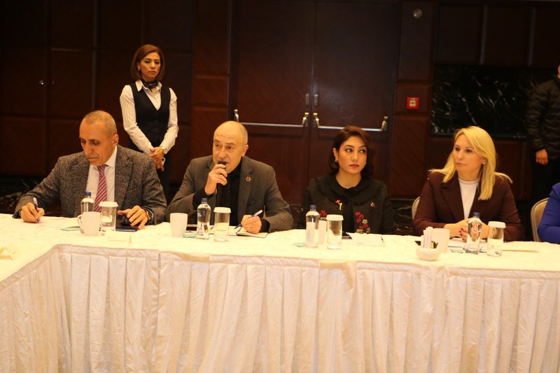 İstanbul Valisi Davut Gül, Avcılar'da Muhtarlarla Buluştu - Görsel 5