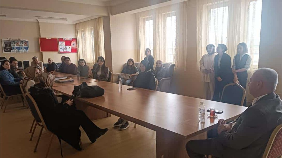 Karaköprü İlçe Milli Eğitim Müdürü TOKİ Battani İlkokulu'nu Ziyaret Etti