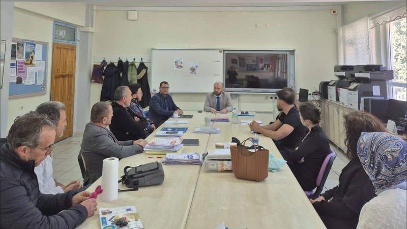 Kaş'ta LGS Değerlendirme ve Hazırlık Toplantısı Yapıldı