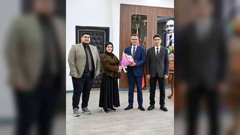 Kulu Kaymakamı Ömer Faruk Canpolat, Kütüphane Haftası Etkinliklerini Değerlendirdi