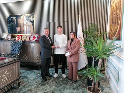 Niksar Kaymakamı Kadir Perçi, Kütüphaneler Haftası Etkinlikleri Kapsamında Kütüphanecileri Ağırladı - Görsel 3