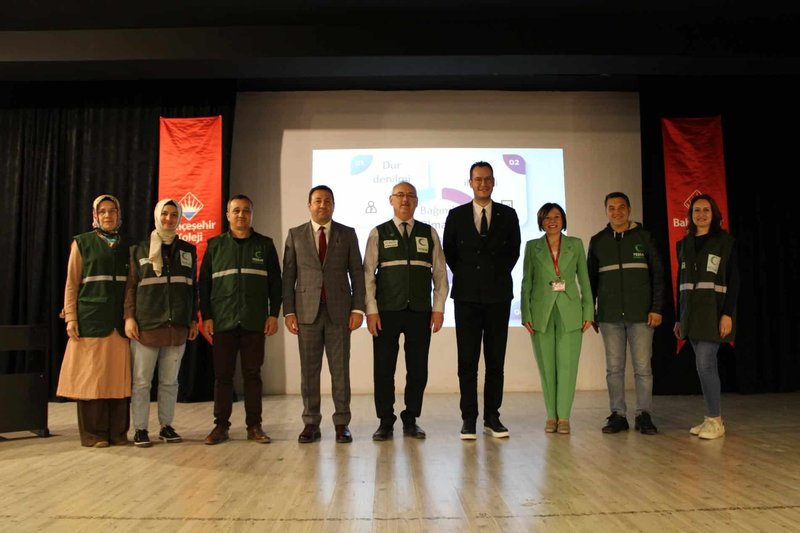 Ödemiş'te Dijital Çağda Ebeveyn Olmak Semineri Gerçekleştirildi - Görsel 2
