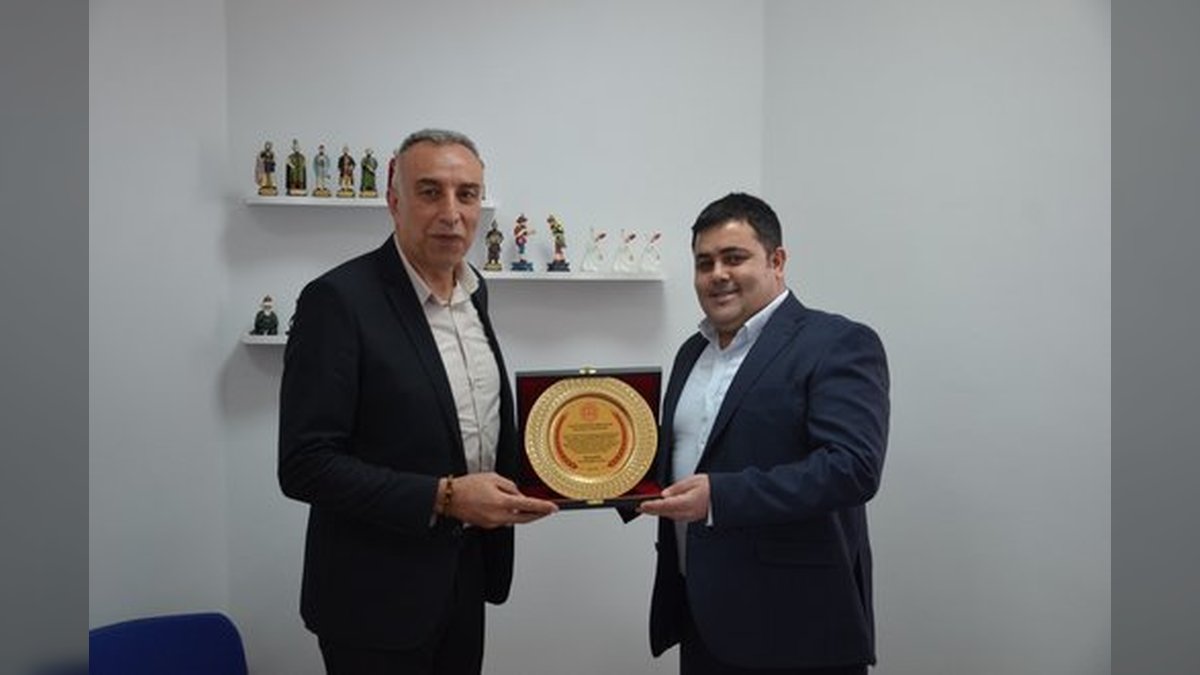 Oltu İlçe Millî Eğitim Müdürü'nden Okul Ziyaretleri ve Teşekkür