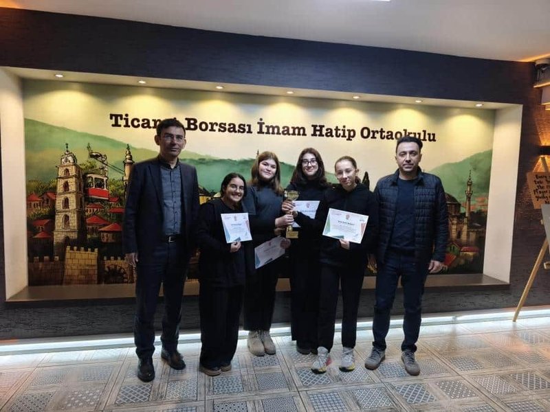 Yıldırım'da 'İklim Değişikliği' Münazarası Tamamlandı: Ortaokul ve Lise Birincileri Belli Oldu - Görsel 4