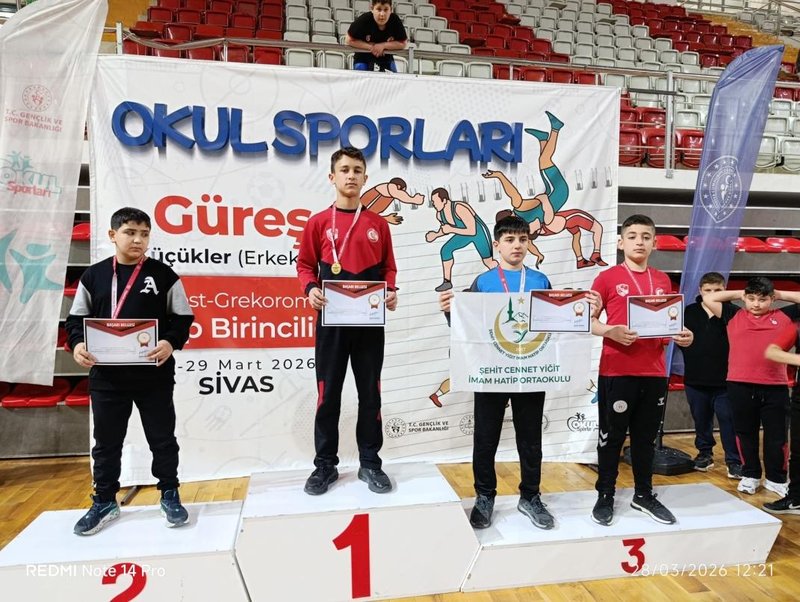 Zara'dan Türkiye Şampiyonasına 2 Güreşçi - Görsel 2