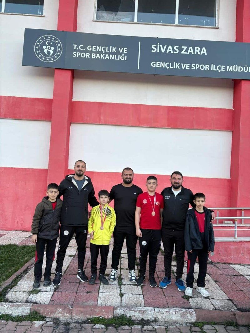 Zara'dan Türkiye Şampiyonasına 2 Güreşçi - Görsel 3