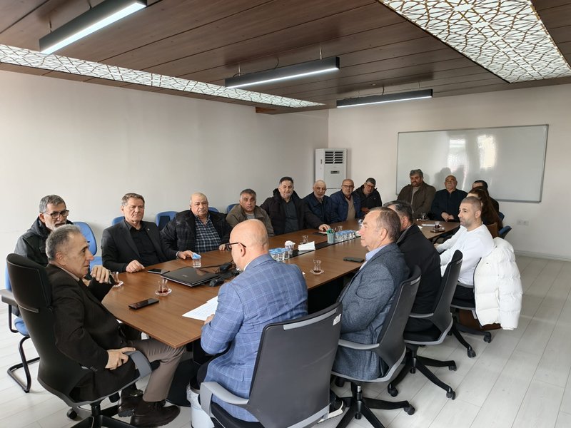 19 Mayıs Kaymakamı Haluk Şimşek Başkanlığında Kivi Yetiştiriciliği Toplantısı Düzenlendi - Görsel 3