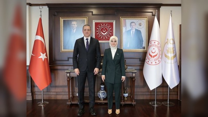 Bakanlık ve Barolar Birliği'nden Kadın ve Aileye Yönelik Hukuki Destek Vurgusu