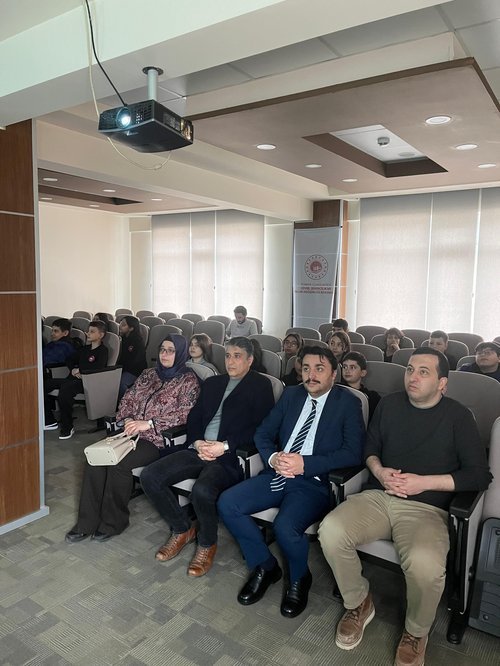 Bartın'da Sıfır Atık Günü Kapsamında Öğrencilere Eğitim ve Sergi - Görsel 2