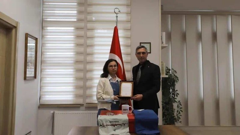 Bayburt'ta Savunmadan Sanata Yarışması'nda Dereceye Giren Öğrenciler Ödüllendirildi - Görsel 5