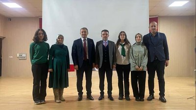 Beşikdüzü'nde Sürdürülebilirlik ve Çevre Bilinci Semineri Düzenlendi