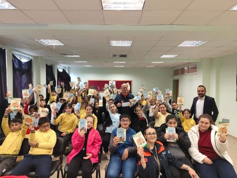 Çankırı'da Öğrencilere Deprem ve Afet Bilinci Eğitimi Verildi - Görsel 3