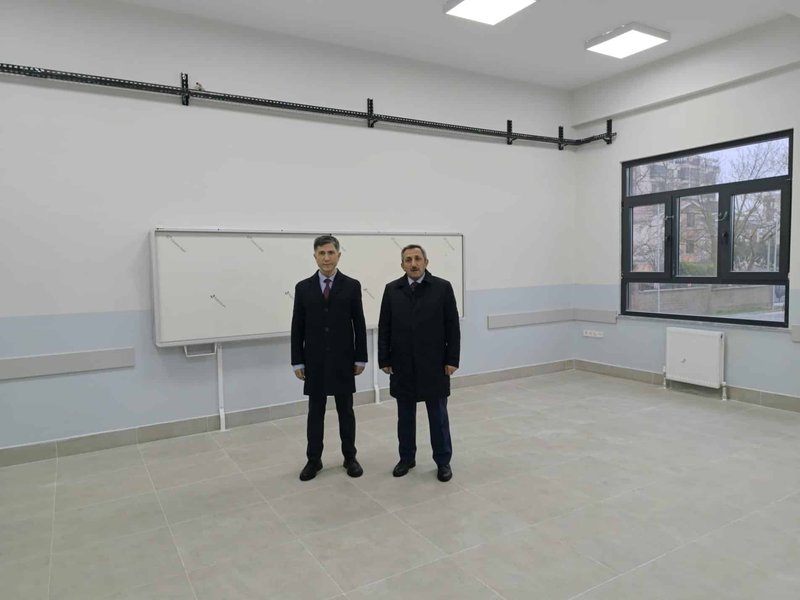 Çorlu Kaymakamı Niyazi Erten'den Yeni Okul İnşaatlarına Yerinde İnceleme - Görsel 3