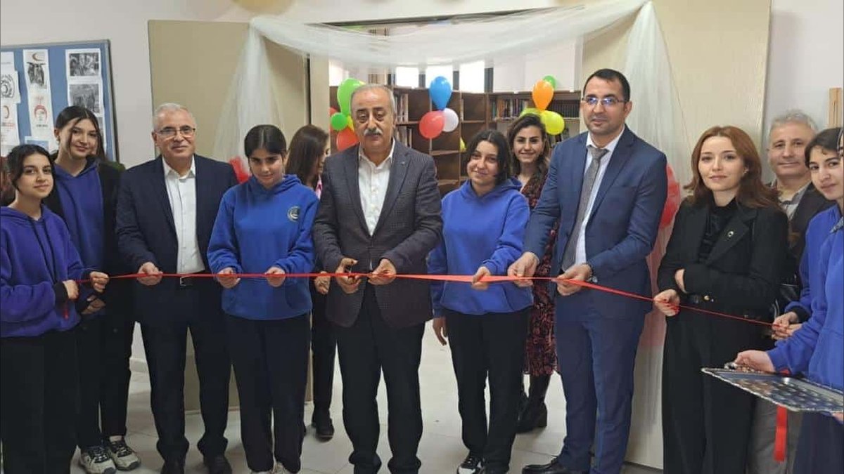 Defne İlçe Milli Eğitim Müdürü Kemal Gülistan, Orhan Gazi Anadolu Lisesi Kütüphanesi Açılışına Katıldı
