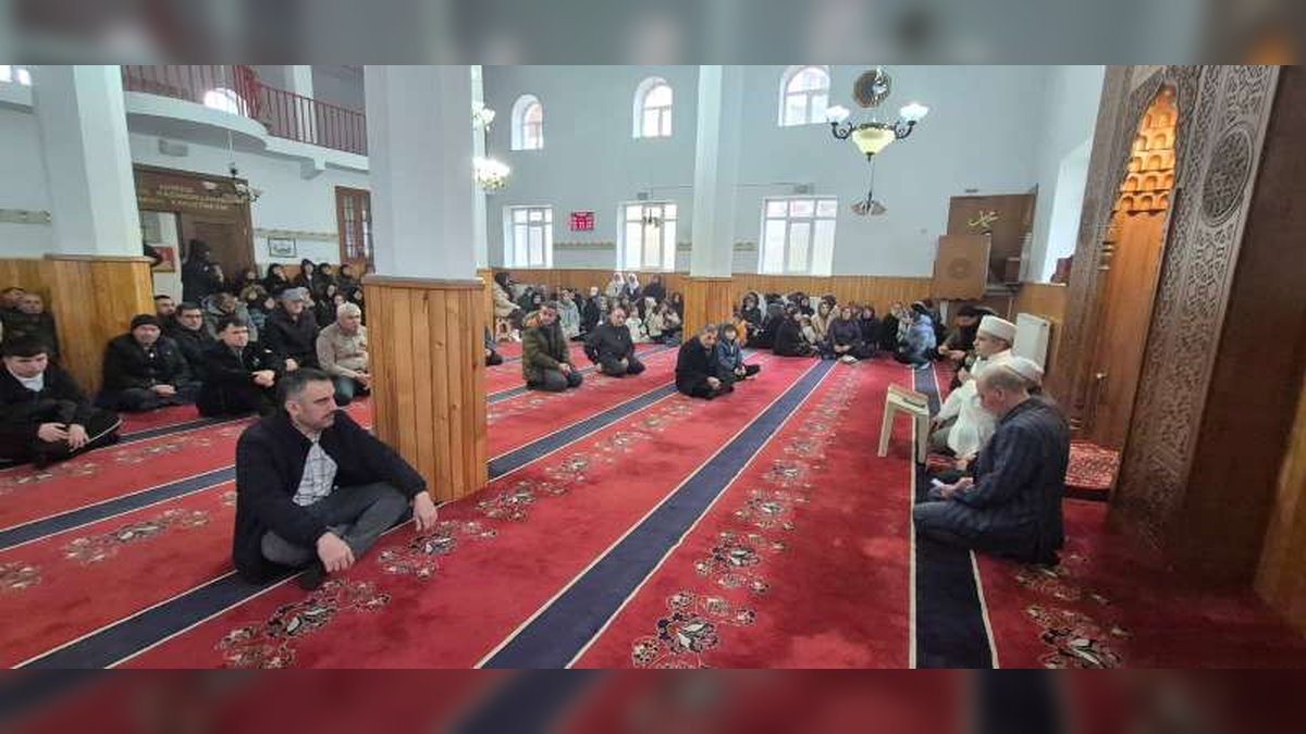 Elmadağ'dan Kutsal Topraklara: Hacı Adayları Dualarla Uğurlandı