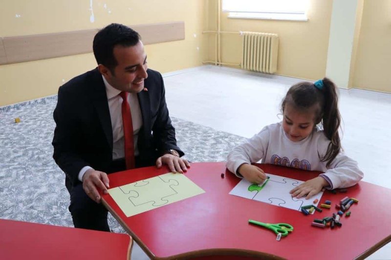 Elmadağ Özel Eğitim Anaokulu'na Anlamlı Ziyaret: Otizm Farkındalığı Vurgulandı - Görsel 4