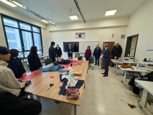 Esenyurt İlçe Millî Eğitim Müdürü Tayfun Özyolcu'dan Fergani Mesleki ve Teknik Anadolu Lisesi'ne Ziyaret - Görsel 2