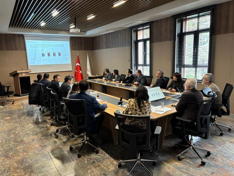 Eskişehir'de Hastanelerin Finansal Süreçleri Değerlendirildi - Görsel 2