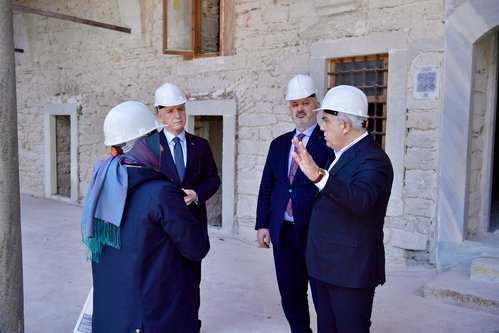 Fatih'te Tarihi Gazi Kara Ahmet Paşa Camii Külliyesi Restorasyonu Devam Ediyor - Görsel 2