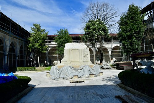 Fatih'te Tarihi Gazi Kara Ahmet Paşa Camii Külliyesi Restorasyonu Devam Ediyor - Görsel 3