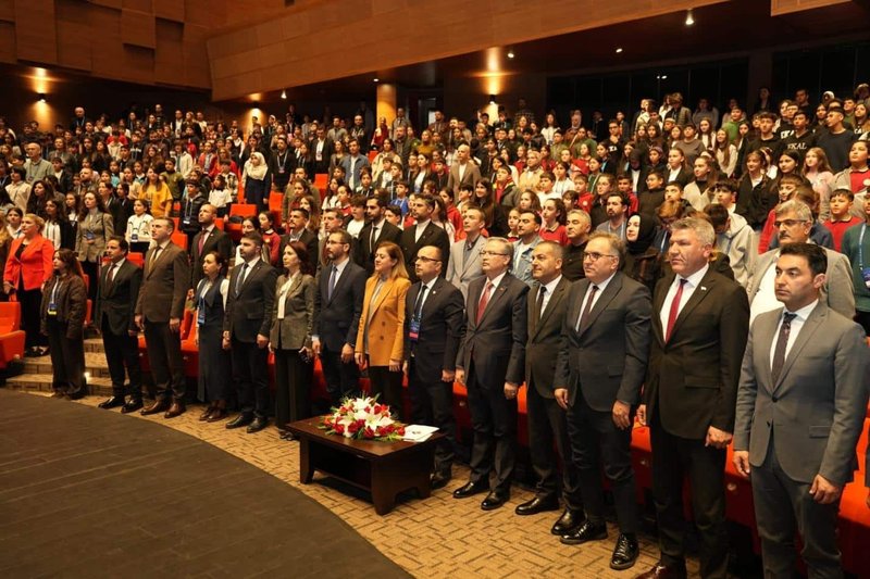 Gaziantep İl Milli Eğitim Müdürlüğü, TÜBİTAK 2204-B Ortaokul Projeleri Bölge Sergisine Ev Sahipliği Yaptı - Görsel 4