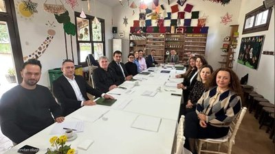 Gülyalı'da 2025-2026 Eğitim Yılı Değerlendirme Toplantısı Yapıldı