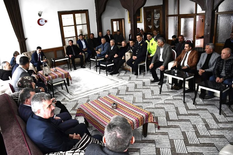 Gürün Kaymakamlığı'ndan Ramazan Bayramı'nda Bayramlaşma ve Ziyaretler - Görsel 2