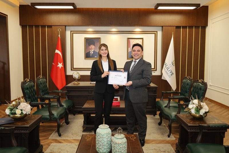 Haliliye Kaymakamı Şahin'den Görevlilerine Başarı Belgesi - Görsel 4