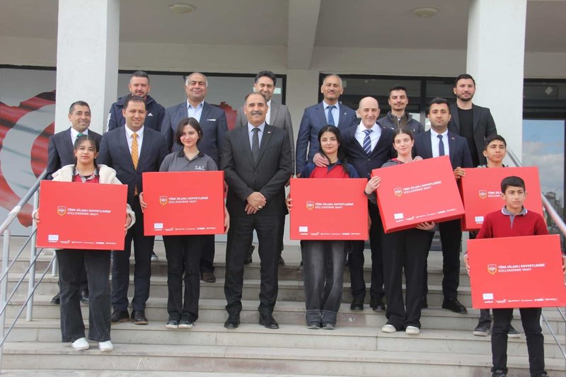 Iğdır'da Savunmadan Sanata Genç Tasarımlar Yarışması Ödül Töreni Düzenlendi - Görsel 2