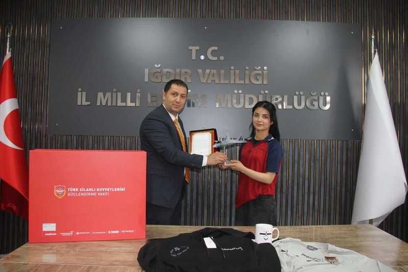 Iğdır'da Savunmadan Sanata Genç Tasarımlar Yarışması Ödül Töreni Düzenlendi - Görsel 5
