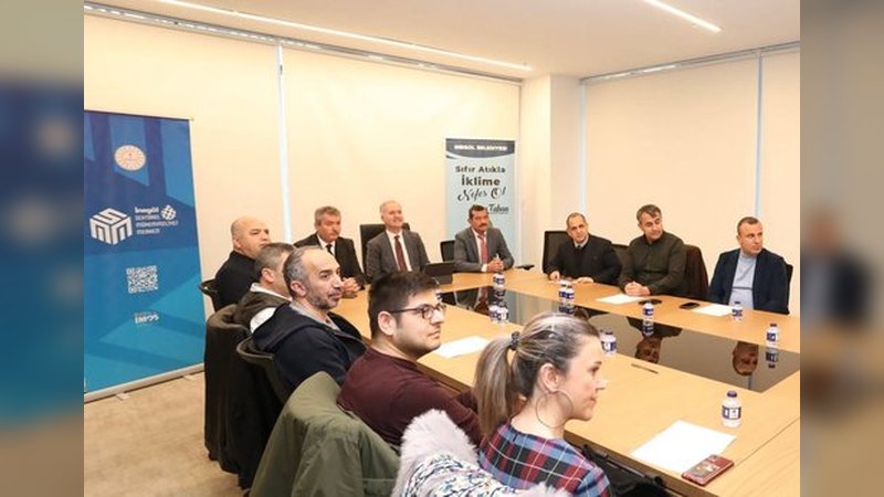 İnegöl'de Mobilya Öğretmenlerine Çevre Bilinci ve Sıfır Atık Kursu