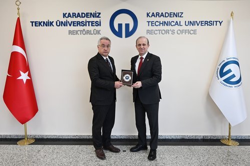 İzmir Demokrasi Üniversitesi Rektörü, KTÜ'yü Ziyaret Etti - Görsel 2