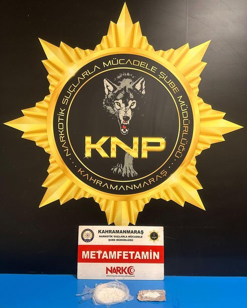 Kahramanmaraş'ta Narkotik ve KOM Operasyonları: Çok Sayıda Uyuşturucu ve Kaçak Sigara Ele Geçirildi - Görsel 2