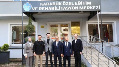 Karabük İl Milli Eğitim Müdürü Nevzat Akbaş'tan Özel Eğitim Merkezine Ziyaret