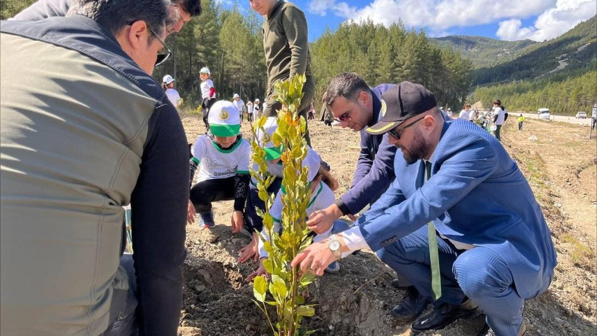 Kaş'ta Orman Haftası Kapsamında Fidan Dikim Etkinliği